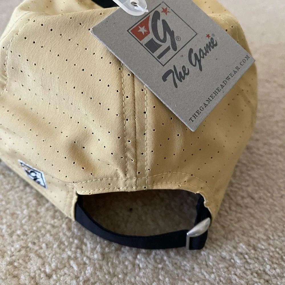 NWT Vintage The Game Black/Vegas Gold Men’s Cap